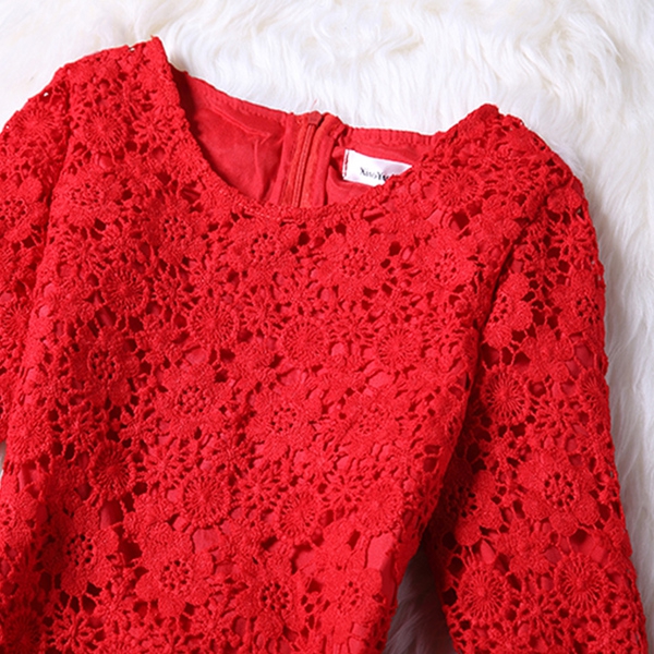 Дамска дантелена рокля с 3/4 ръкав: червена и черна