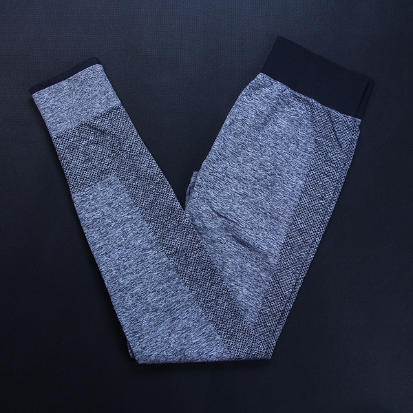 Дамски спортен клин - много различни цветове 