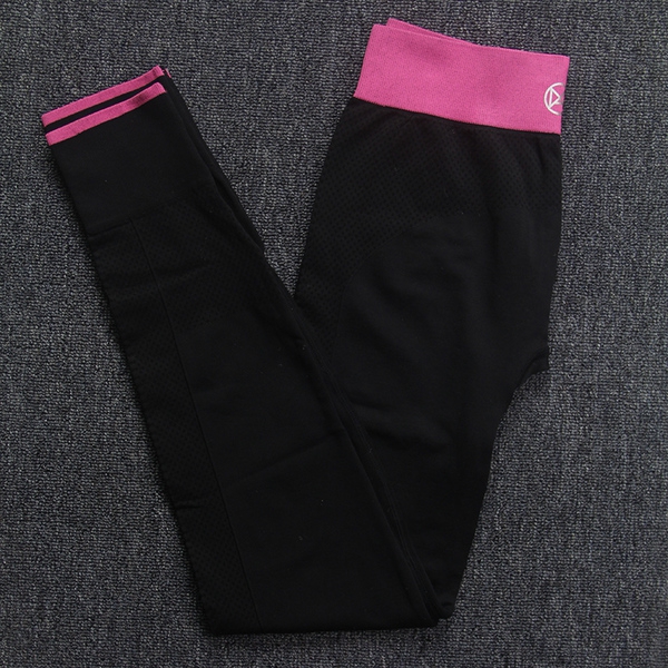 Дамски спортен клин - много различни цветове 