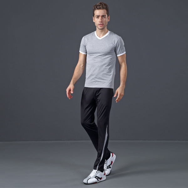 Мъжки спортен екип от 2 части - тениска и панталон в различни цветове и модели