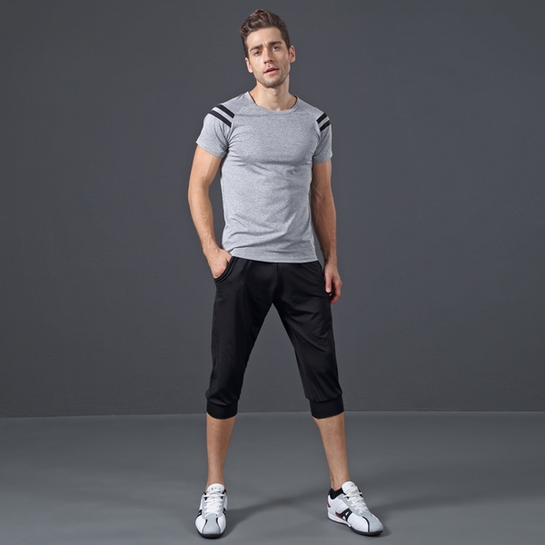 Мъжки спортен екип от 2 части - тениска и панталон в различни цветове и модели