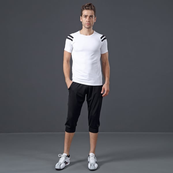 Мъжки спортен екип от 2 части - тениска и панталон в различни цветове и модели