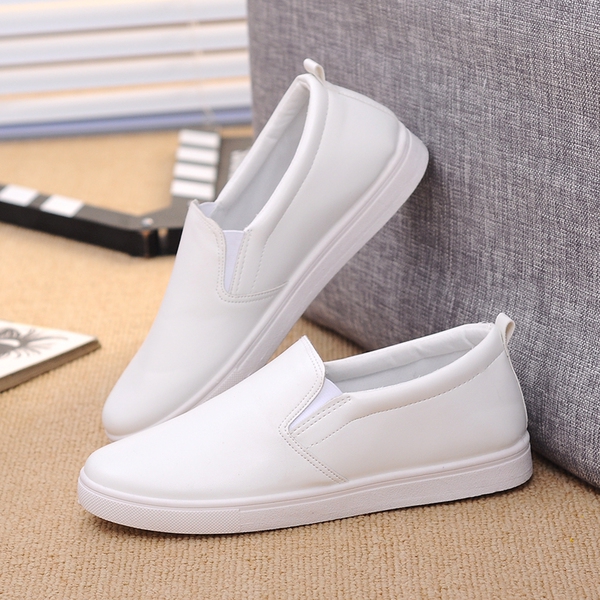 Γυναικεία παπούτσια σε τρία χρώματα