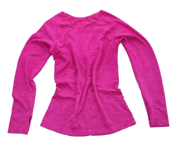 Γυναικεία αθλητικά μπλουζάκια και αμάνικα- σε διάφορα χρώματα κατάλληλα για τζόκινγκ