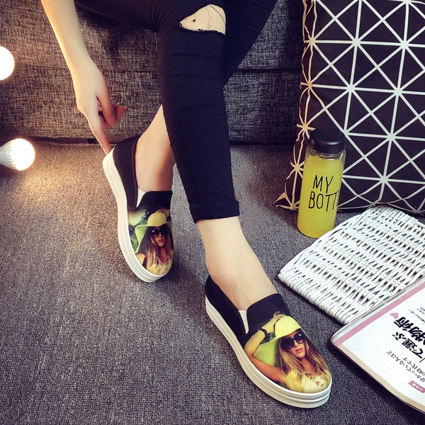 Ежедневни спортни обувки с щампа