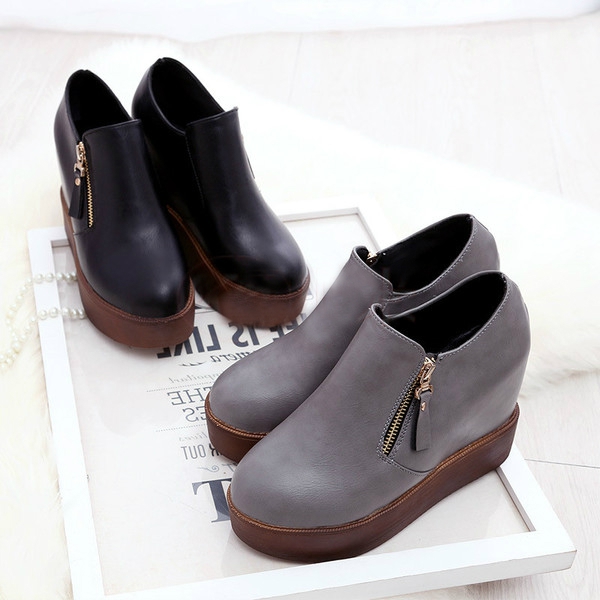 Дамски мокасини с висока платформа - Сиви и черни