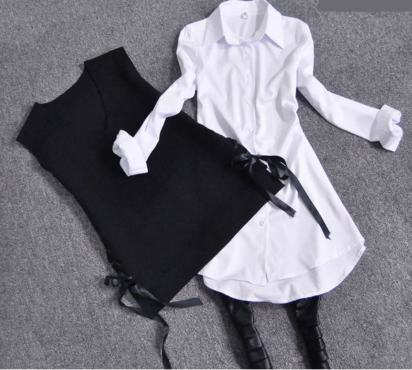  Γυναικείο  λευκό πουκάμισο με μαύρο κοντό σακάκι - 2 μέρη