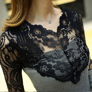 Дамска елегантна  блуза с деколте от дантела Сива и Черна