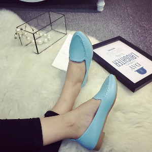 Γυναικεία παπούτσια  χρωματιστά loafers - 4 μοντέλα