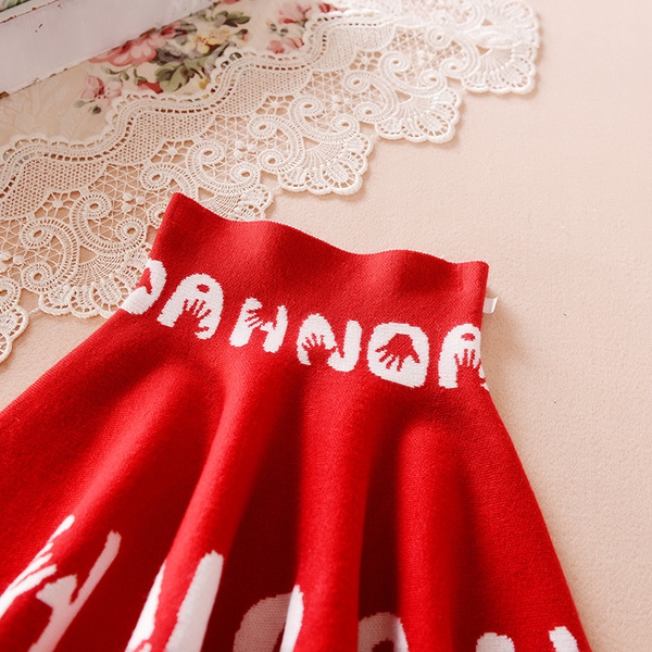 Παιδικές  κομψές φούστες - κόκκινο και μαύρο