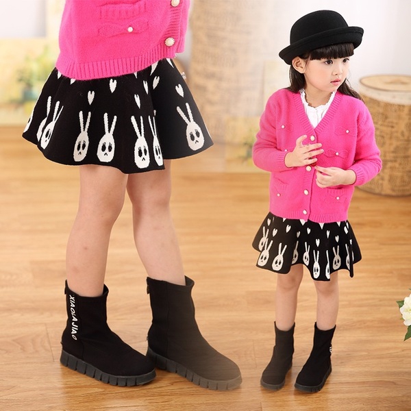 Топ модели детски къси поли - червени, зелени, черни 