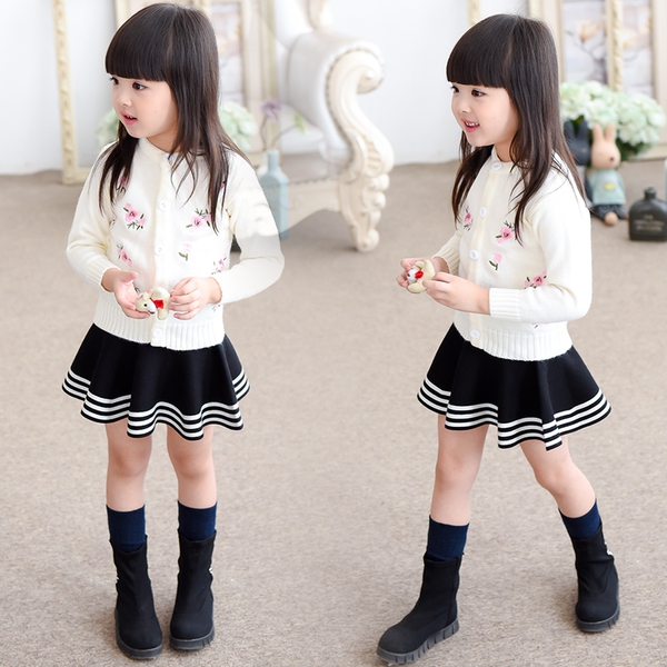 Топ модели детски къси поли - червени, зелени, черни 