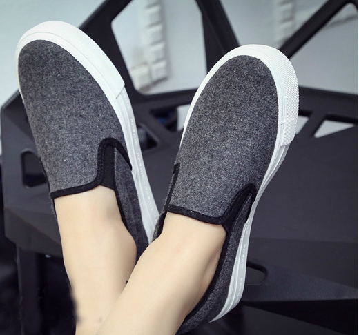 Παπούτσια  γυναικών της άνοιξης - 2 μοντέλα