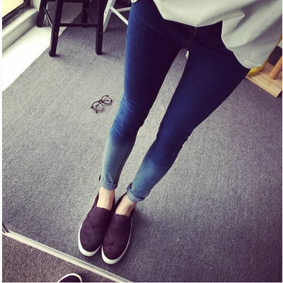 Цветни дамски дънки - черни и сини 