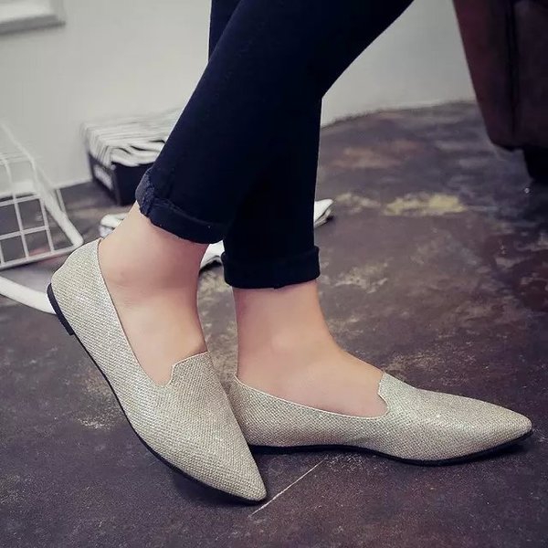 Дамски блестящи еспадрили със заострена предна част