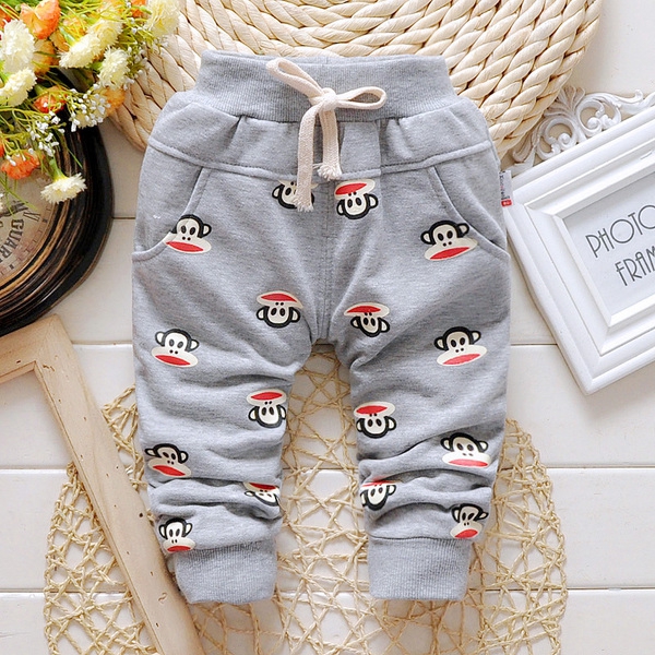 Пролетни панталони за бебета и малки деца - различни модели и размери