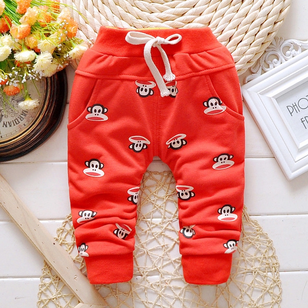 Пролетни панталони за бебета и малки деца - различни модели и размери