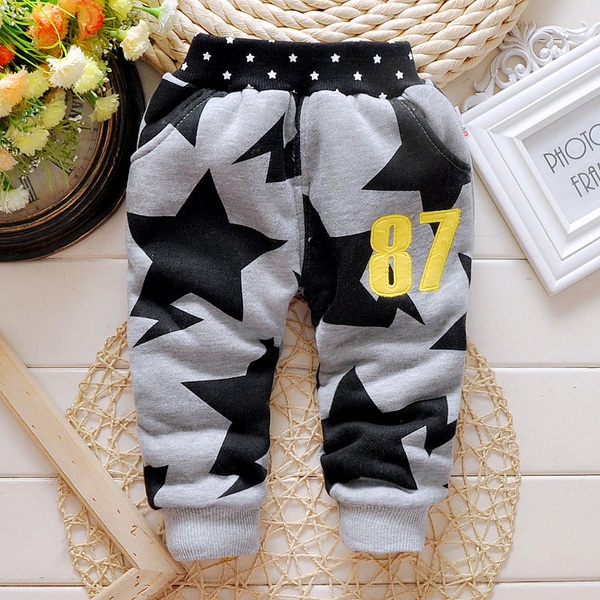 Пролетни панталони за бебета и малки деца - различни модели и размери