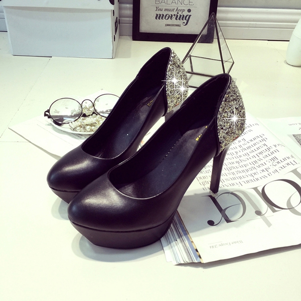 Дамски обувки с блестяща задна пета и висок ток в три цвята - червен бял черен 