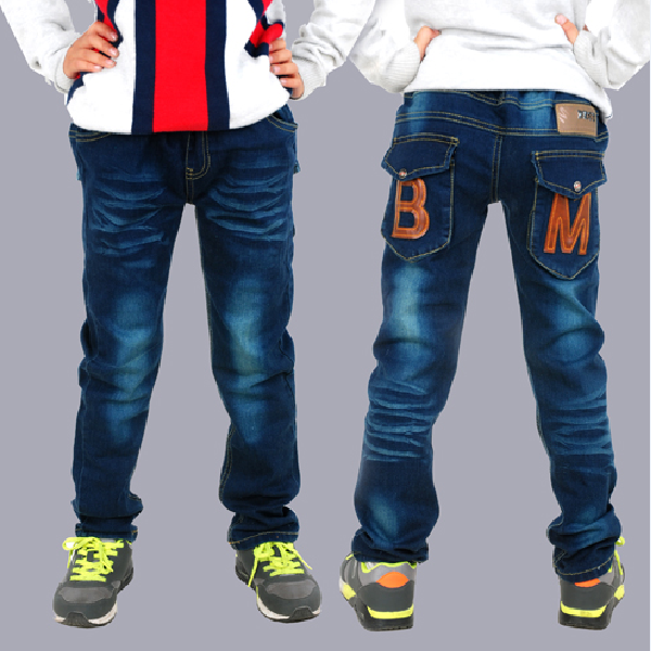 Детски дънки - топ пролетни модели и различни размери