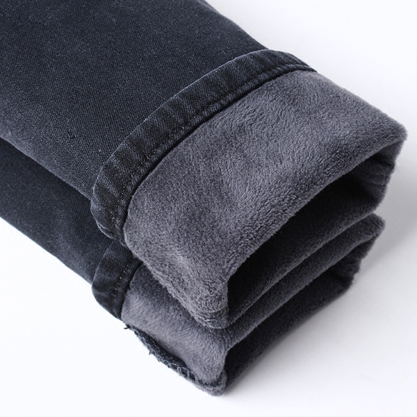 Παχύ και λεπτό γυναικών τζιν περιστασιακή - 6 μοντέλα