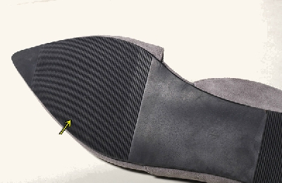 Дамски ежедневни велурени обувки със заострена предна част в два цвята - черни и сиви