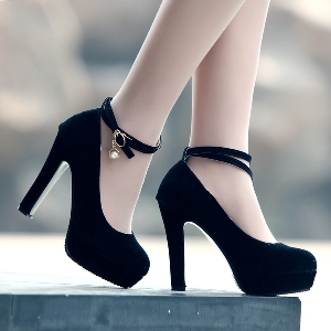 Дамски официални обувки с висок ток и лека платформа в 2 цвята