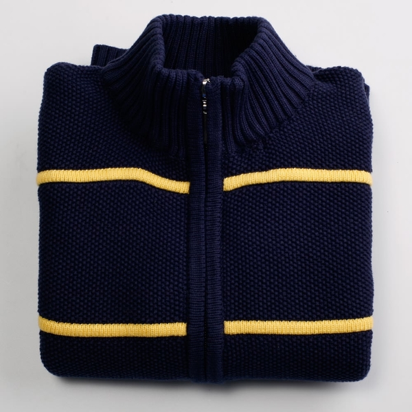 Χοντρή ζακέτα για τα αγόρια - 4 σχέδια