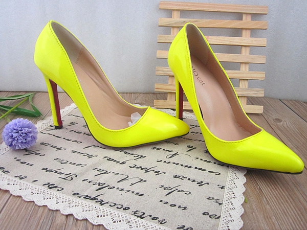 Γυναικεία ψηλοτάκουνα παπούτσια  με μυτερή σε διάφορα χρώματα