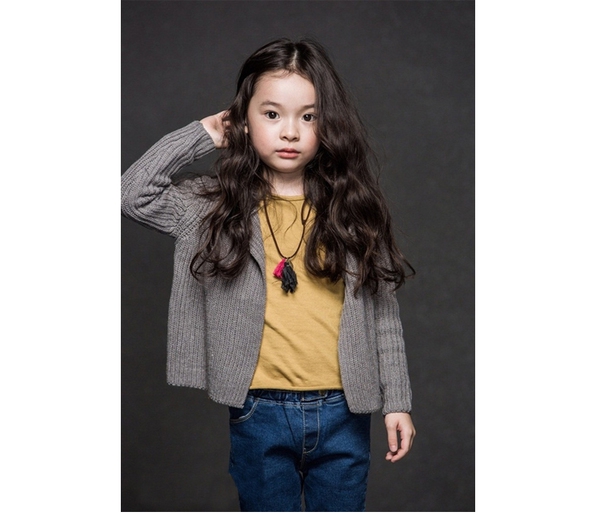 Плетени детски жилетки за момичета - 5 модела 