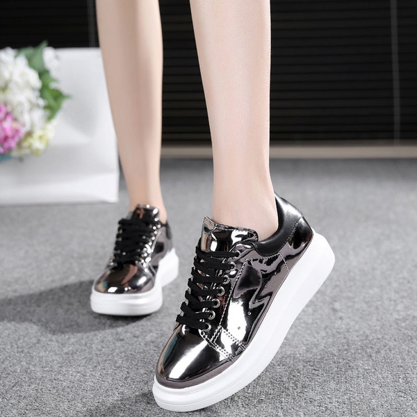 Дамски ангелски спортни маратонки с блестящ ефект