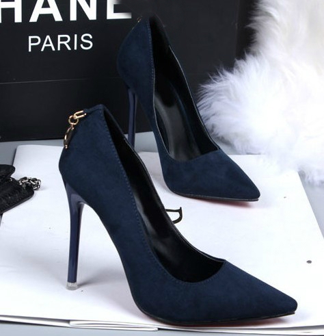 Γυναικεία επίσήμα παπούτσια με τακούνι και με αγκράφα πάνω από 10 cm 