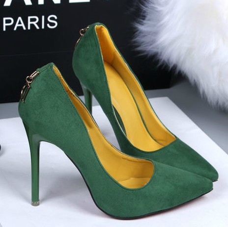 Γυναικεία επίσήμα παπούτσια με τακούνι και με αγκράφα πάνω από 10 cm 