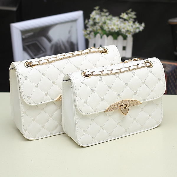 Γυναικεία  κομψή τσάντα 