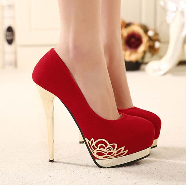 Дамски обувки със странично цвете и 12 сантиметров ток в два цвята черни и червени