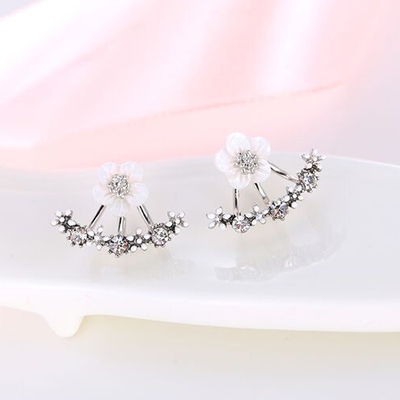 Уникални обеци перфектни за пролетта