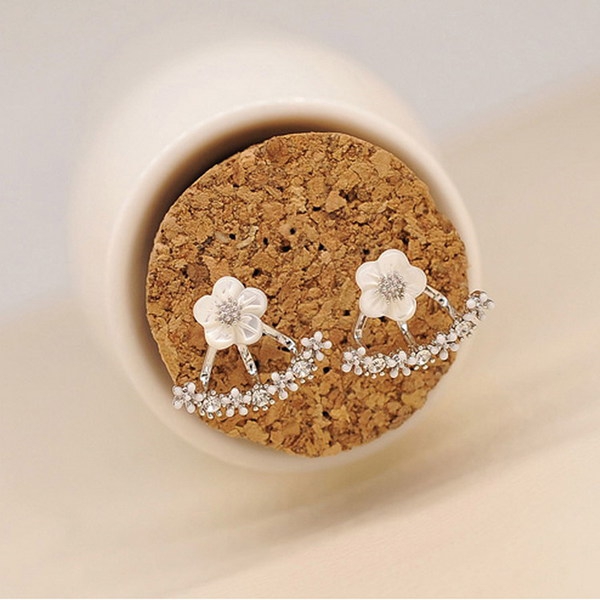 Уникални обеци перфектни за пролетта