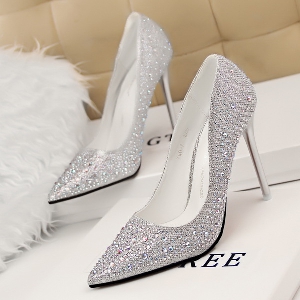 Дамски елегантни блестящи обувки с камъни 