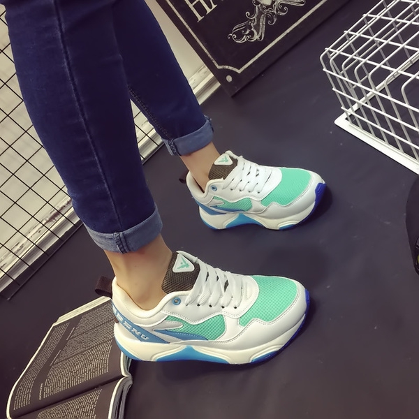 Дамски маратонки няколко модела