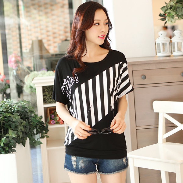 Γυναικείο κομψό T-shirt σε δύο χρώματα