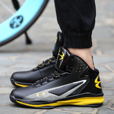 Παπούτσια μπάσκετ σε έξι χρώματα