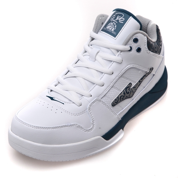 Баскетболни обувки  няколко цвята