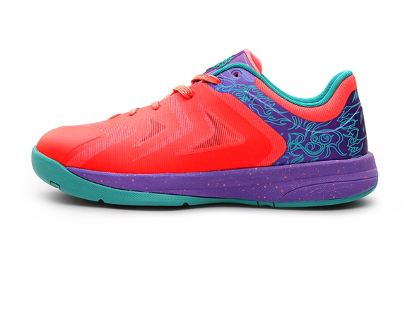 Баскетболни обувки-различни цветове