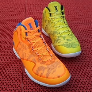 Баскетболни обувки-различни цветове
