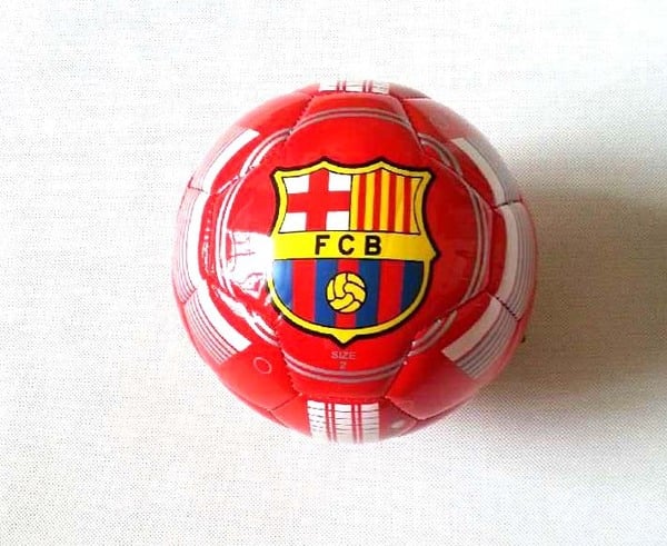 Детски футболни топки - различни модели и с емблеми на Барселона и Манчестър Юнайтед