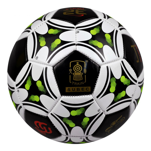 Различни модели футболни топки подходящи за деца, тренировка и за училище 