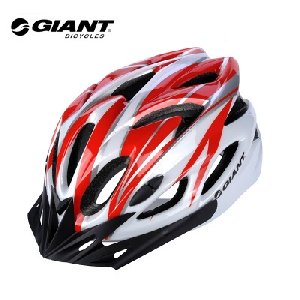Каски за велосипедисти GIANT - много различни модели и цветове