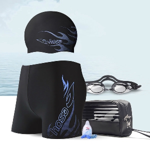 Несесер с принадлежности за плуване - очила и щипка за нос, шапка и бански