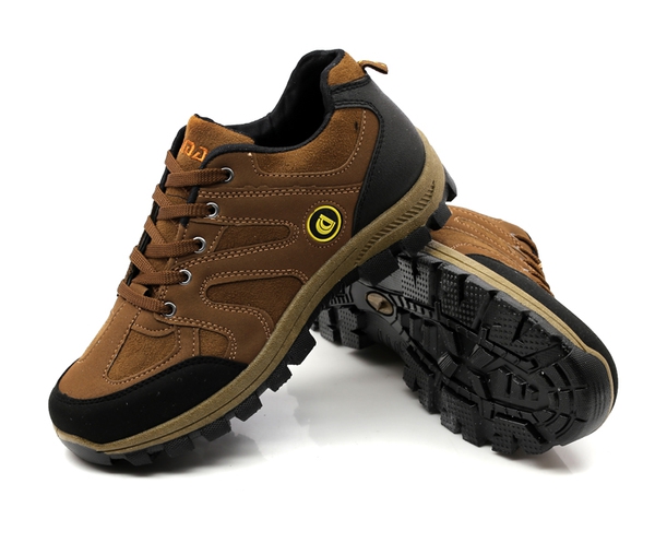 Водоустойчиви туристически мъжки обувки - 6 модела 