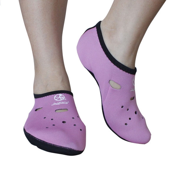 Чорапи за гмуркане, плуване или сърф - в четири различни цвята